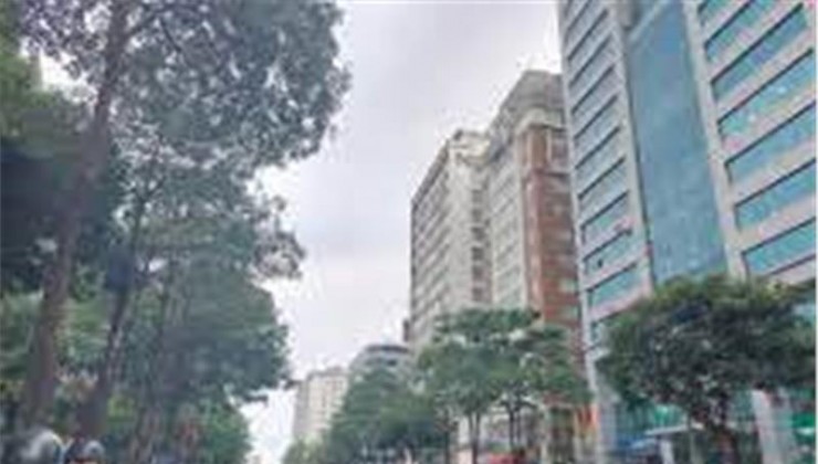 Bán Nhà Mặt phố Duy Tân, Dịch Vọng Hậu, diện tích  88m2 x 5 tầng giá 25,3 tỷ
